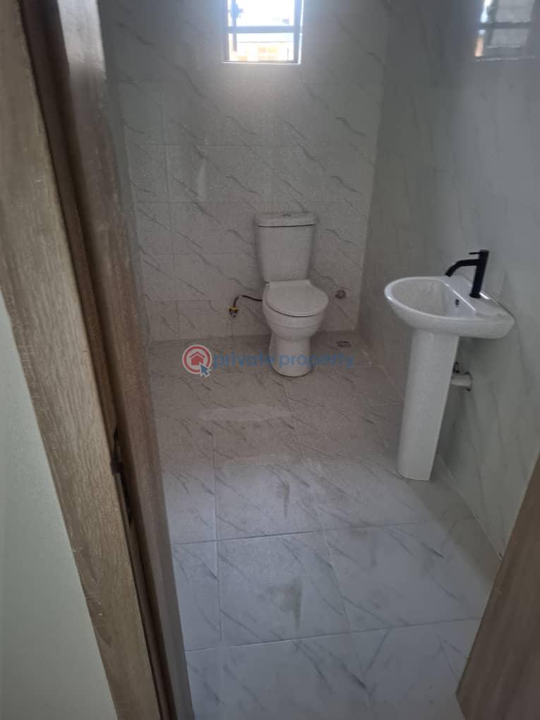 2 bedroom Flat & Apartment For Rent Aro Off Ologolo Road. Ologolo Lekki Lagos - 7