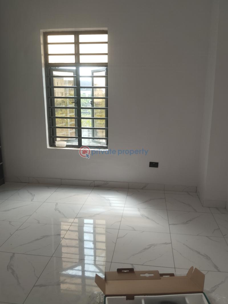 2 bedroom Block Of Flats For Sale Off Ogombo Lekki Scheme 2 Ajah Lagos - 8