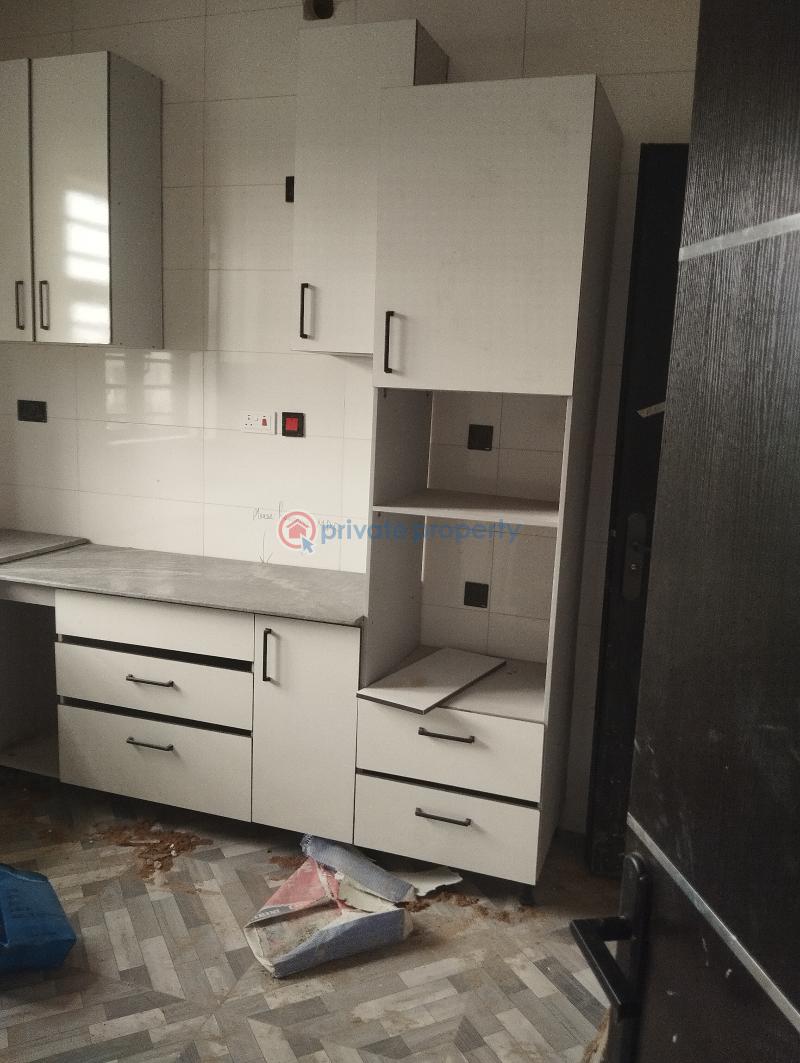 2 bedroom Block Of Flats For Sale Off Ogombo Lekki Scheme 2 Ajah Lagos - 4