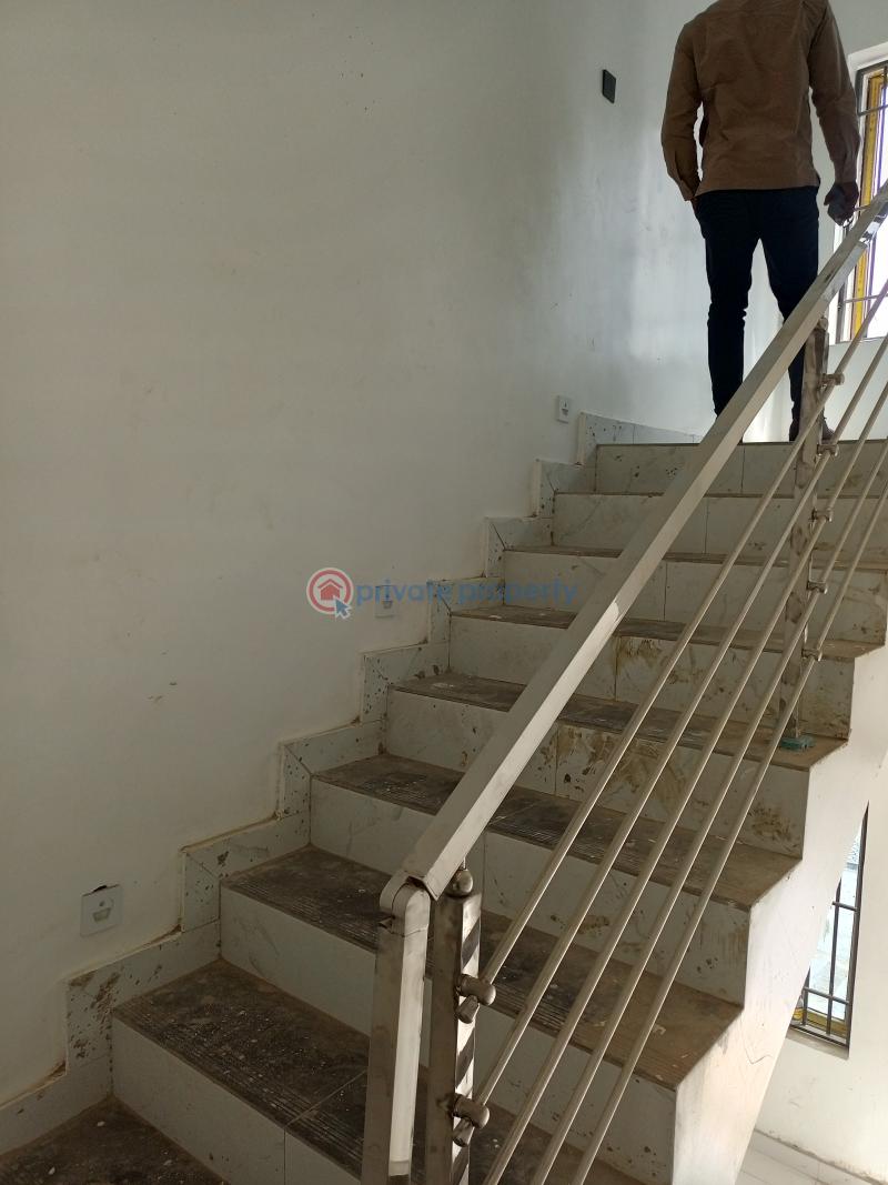 2 bedrooms luxury apartment - 5 2 bedroom Block Of Flats For Sale Guzape Abuja Phase 1  - 5