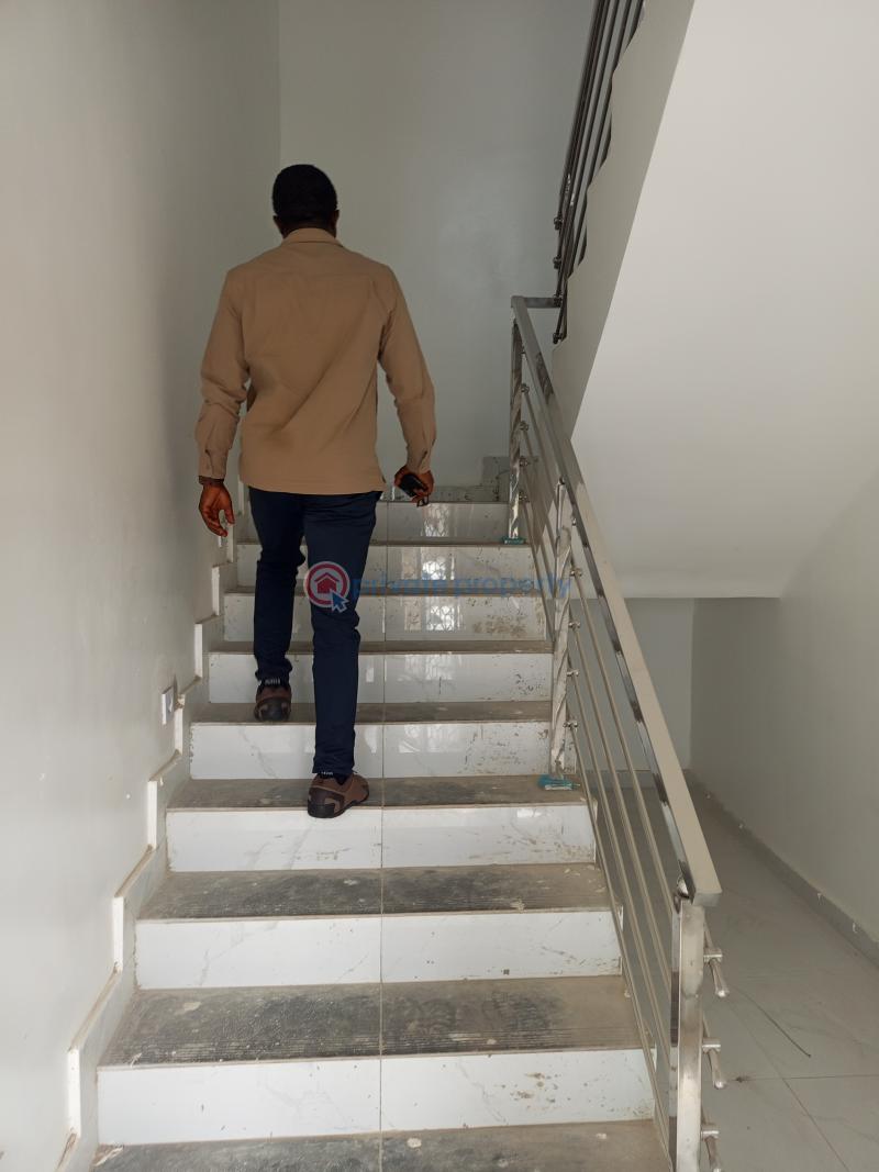 2 bedrooms luxury apartment - 4 2 bedroom Block Of Flats For Sale Guzape Abuja Phase 1  - 4