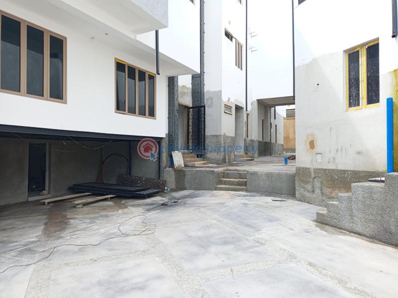 2 bedroom Block Of Flats For Sale Guzape Abuja Phase 1  - 1