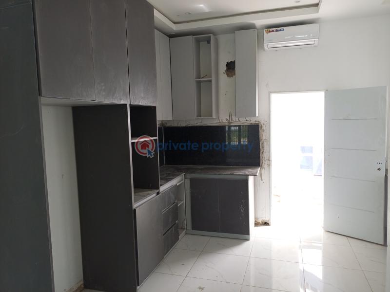 2 bedrooms luxury apartment - 6 2 bedroom Block Of Flats For Sale Guzape Abuja Phase 1  - 6