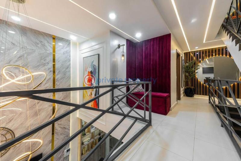 2 bedrooms maisonette  apartment - 11 2 bedroom Self Contain Short let Off Admiralty Way Lekki Phase 1 Lagos - 11