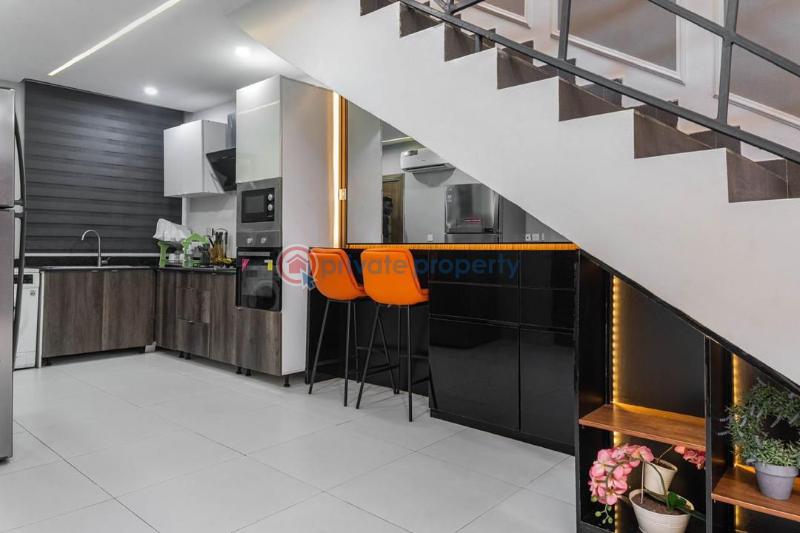 2 bedrooms maisonette  apartment - 17 2 bedroom Self Contain Short let Off Admiralty Way Lekki Phase 1 Lagos - 17