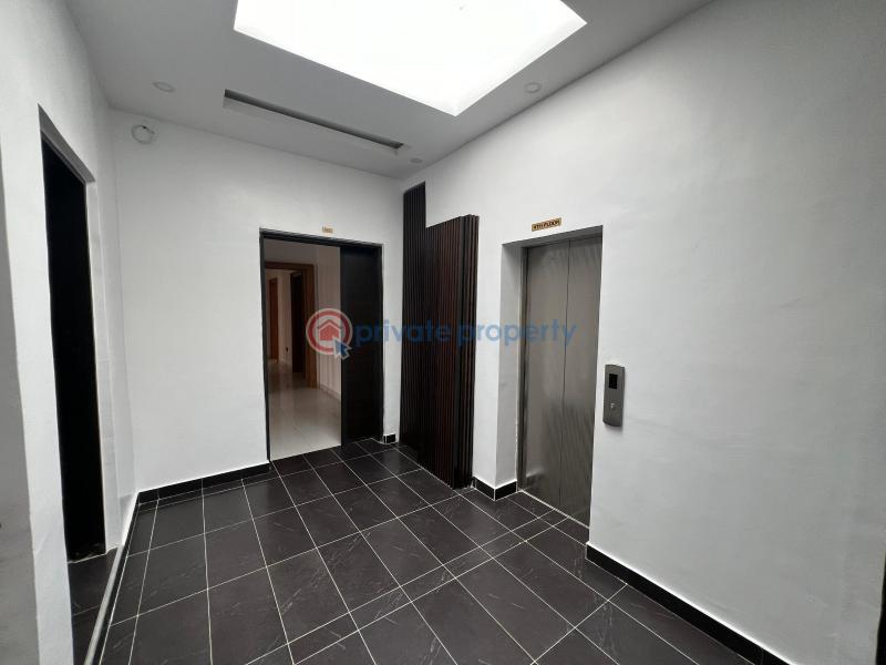 2 bedroom Penthouse For Rent Lekki Phase 1 Lagos - 3