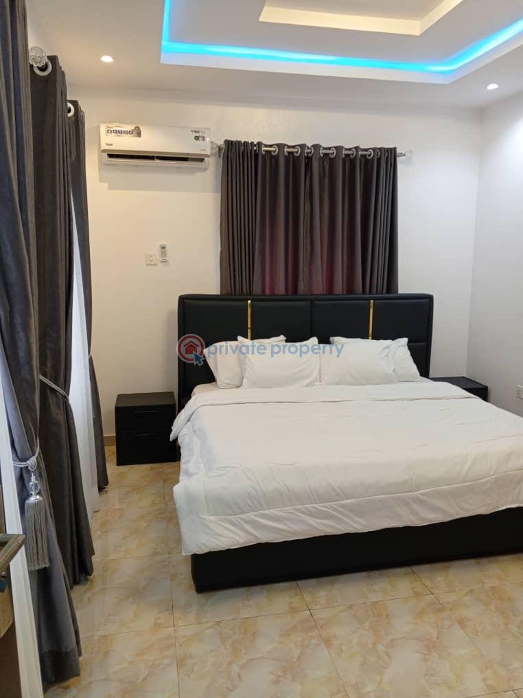 2 bedrooms service apartment - 4 2 bedroom Block Of Flats Short let Off Oluwaleyinmi Street Allen Avenue Ikeja Lagos - 4