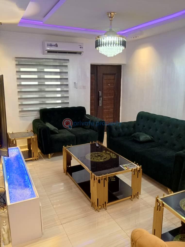 2 bedrooms service apartment - 5 2 bedroom Block Of Flats Short let Off Oluwaleyinmi Street Allen Avenue Ikeja Lagos - 5