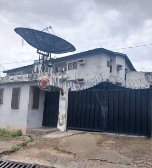 3 bedroom Flat & Apartment For Sale Shonibare Estate, Maryland Lagos
