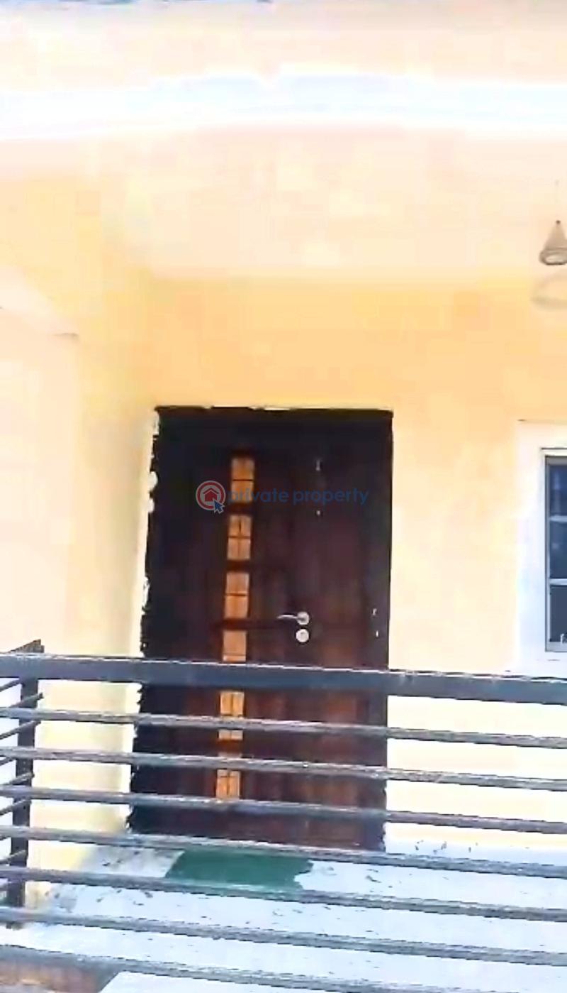 Block Of Flats For Sale Along Poultry Road, Off Ugbiyhoko Road, Opposite Ugbiyhoko Primary School, Upper Ekehwan Road, Benin City Benin Edo - 0