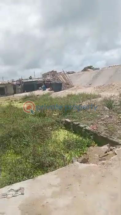Mixed use Land For Sale Igbo Efon Lekki Lagos - 9