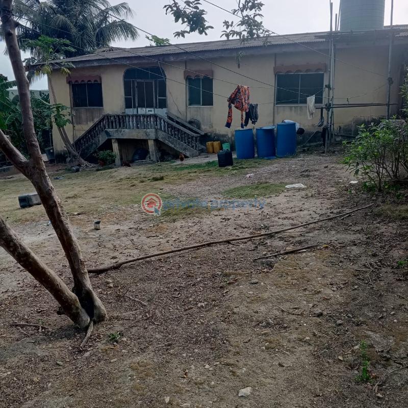 Residential Land For Sale Agric Bus Stop Ikorodu Road , To Ori Okuta Estate Down Down Behind Shobowale Street Agric Ikorodu Lagos - 0