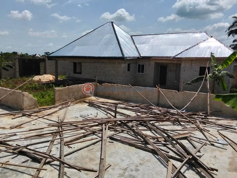 2 bedroom Detached Bungalow For Sale Siphon Road Army Barrack Rumuchiolu Eneka Port Harcourt Obio/akpor Local Government Area Eneka Port Harcourt Rivers - 6
