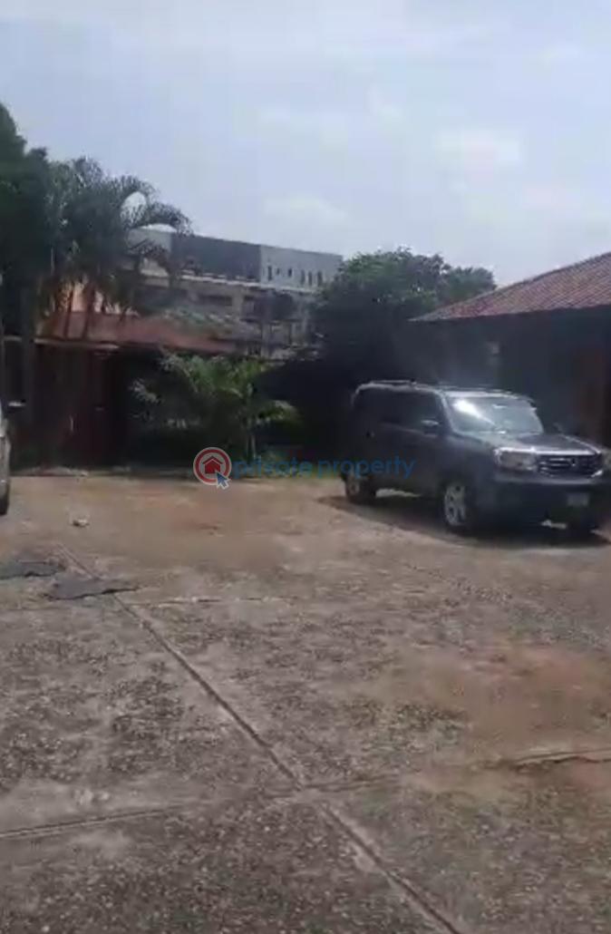 Land For Sale By Thurbon Avenue Sabo Yaba Lagos - 2