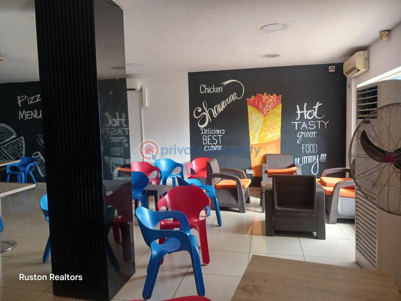 Office For Sale Ring Road Ibadan Oyo - 1