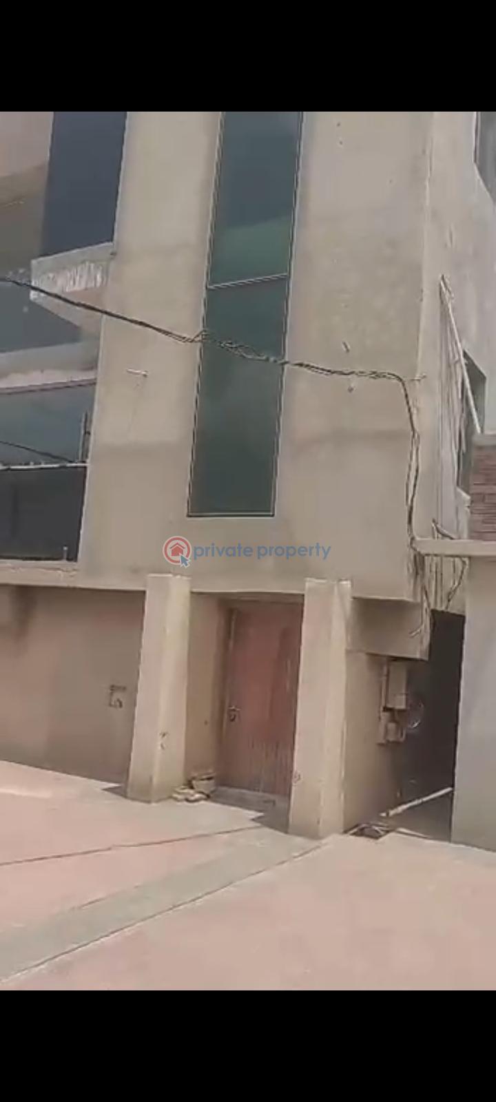 Mall/Complex/Plaza For Sale Oke Afa Oke-afa Isolo Lagos - 5