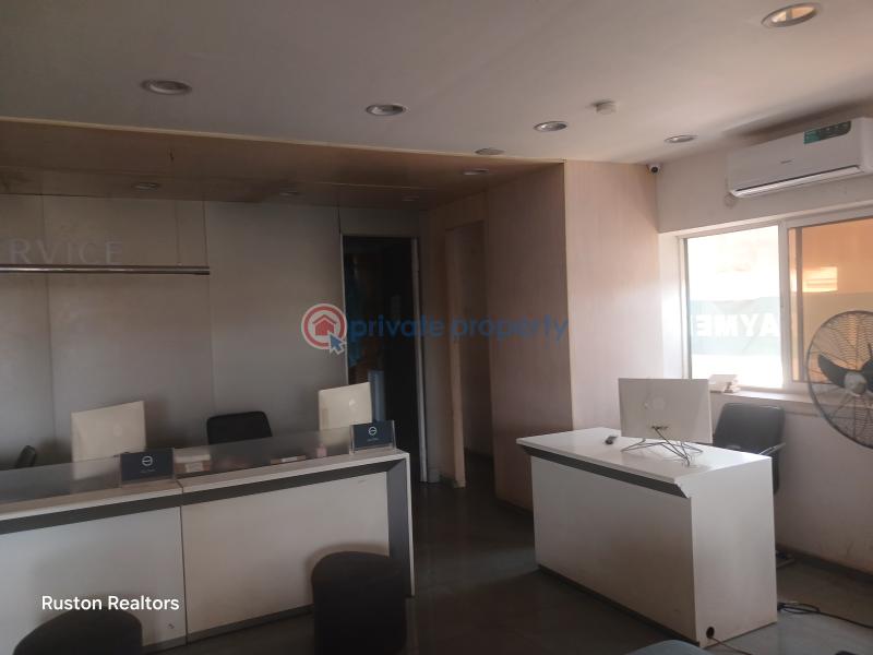 6 bedroom Office For Sale Mokola Road Ibadan Oyo - 3