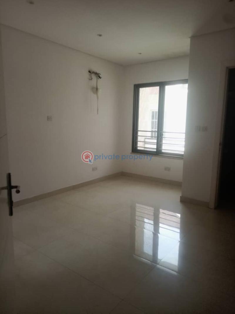 2 unit of 3 bed maisonette - 13 6 bedroom Maisonette For Sale Osapa London Lekki Lagos - 13