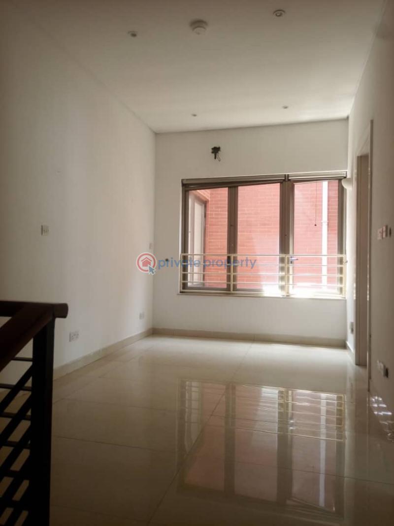 2 unit of 3 bed maisonette - 10 6 bedroom Maisonette For Sale Osapa London Lekki Lagos - 10