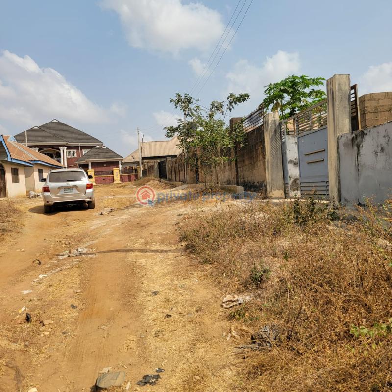 3 bedroom Block Of Flats For Sale Olorunkemi Estate, Elebu Ibadan Oyo - 6