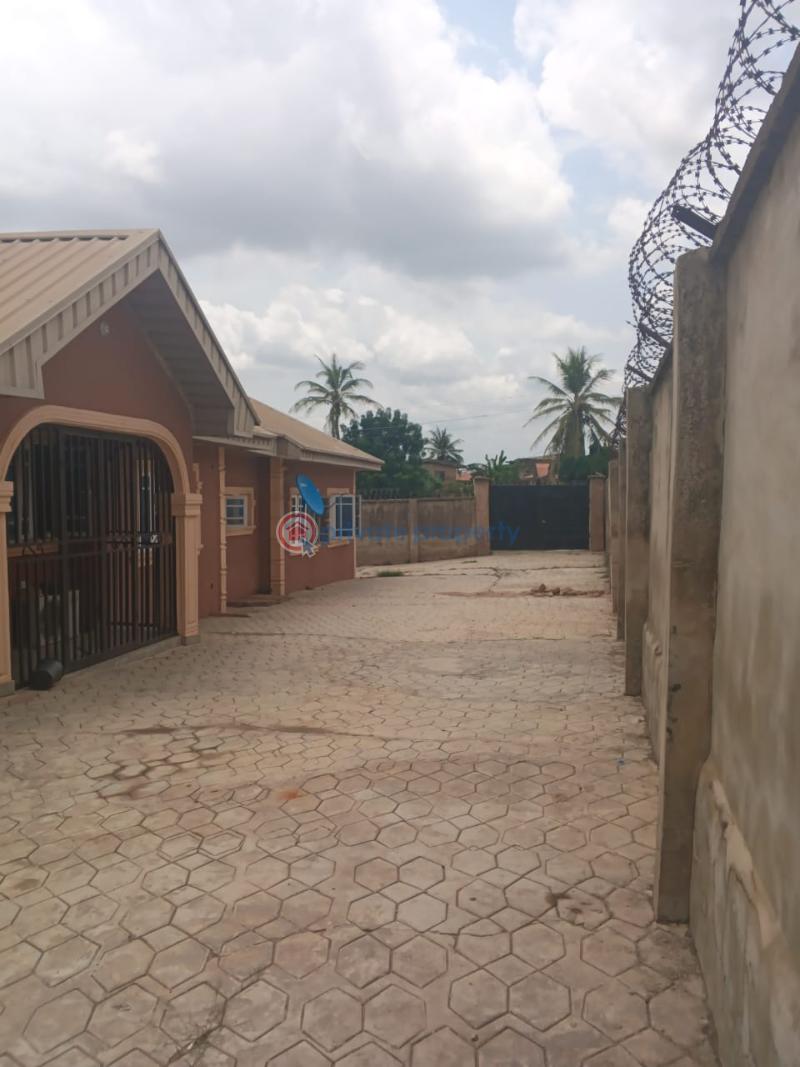 3 bedroom House For Sale Behind Bollads Event Center, Akala Express, Ibadan Oyo - 2