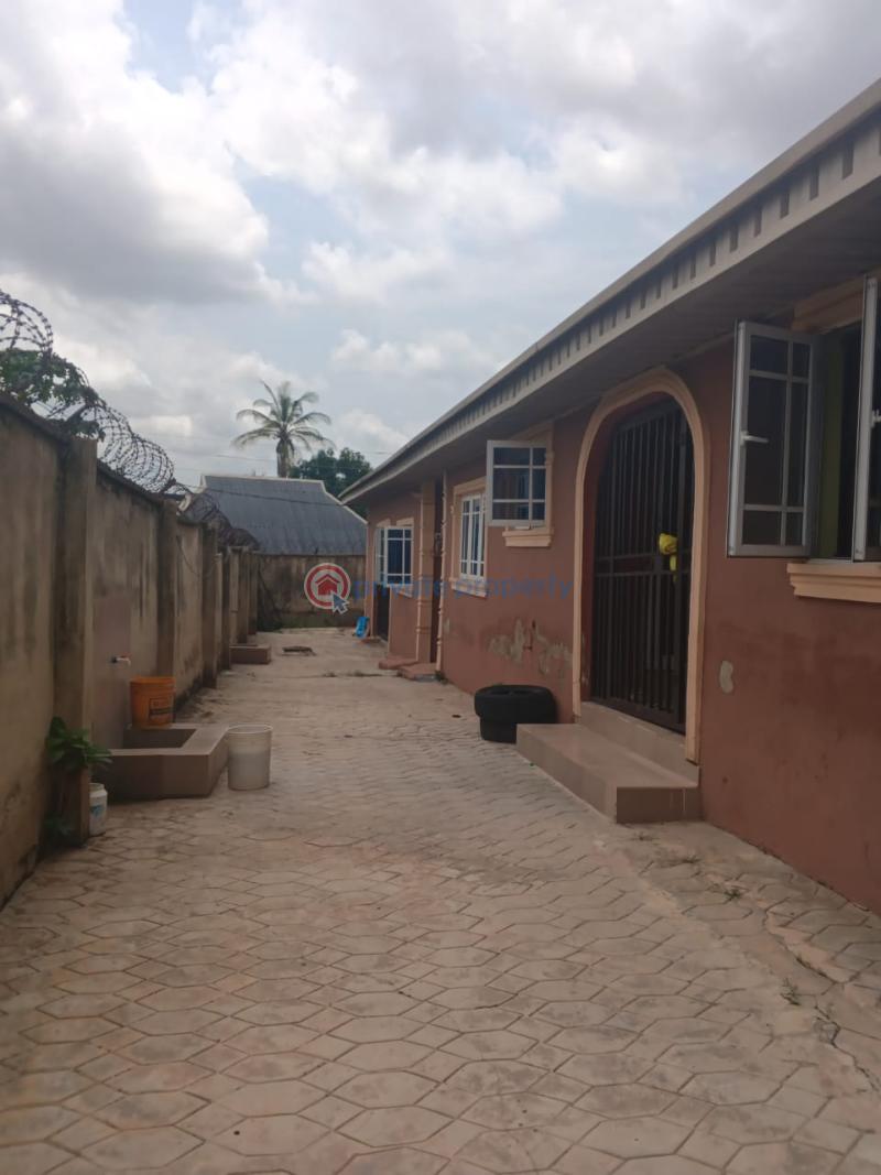 3 bedroom House For Sale Behind Bollads Event Center, Akala Express, Ibadan Oyo - 4