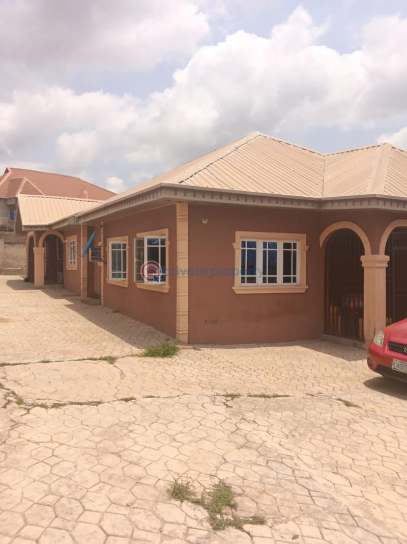 3 bedroom House For Sale Behind Bollads Event Center, Akala Express, Ibadan Oyo - 0