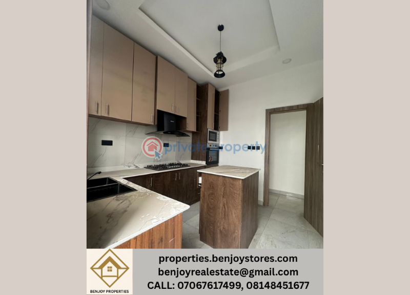 4 bedroom Detached Duplex For Sale Chevron Lekki Lagos - 5