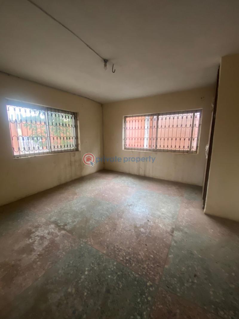 4 bedroom House For Sale Alegongo Estate, Akobo Ibadan Oyo - 1