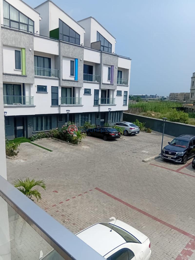 5 bedroom Townhouse For Rent Periwinkle Estate Freedom Way Lekki Phase 1 Lagos - 5
