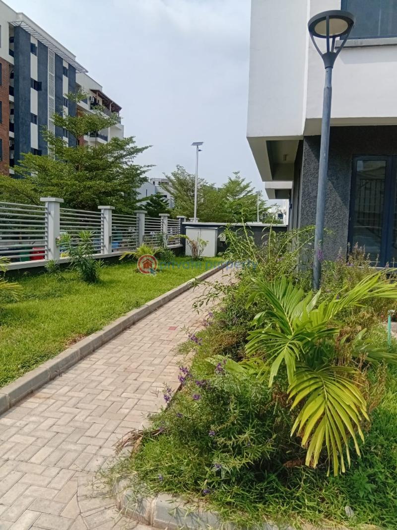 5 bedroom Townhouse For Rent Periwinkle Estate Freedom Way Lekki Phase 1 Lagos - 3