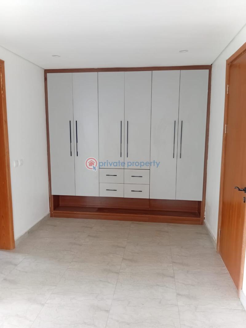 5 bedroom Townhouse For Rent Periwinkle Estate Freedom Way Lekki Phase 1 Lagos - 2