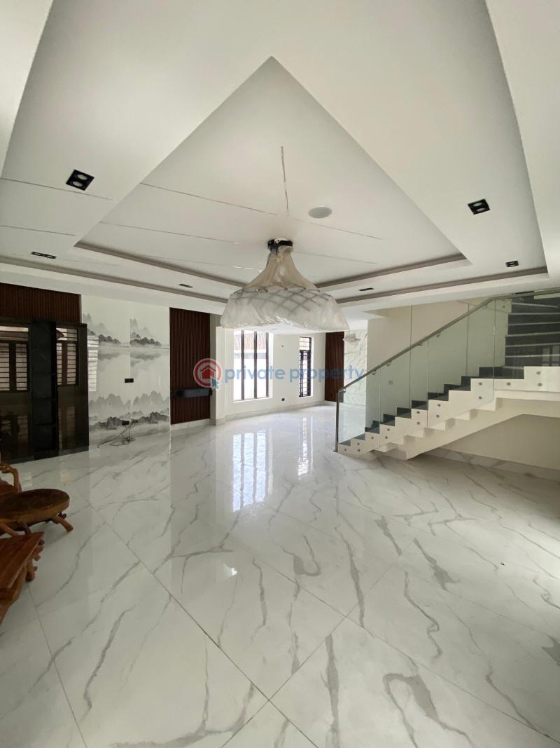 5 bedroom Detached Duplex For Sale Lekki Phase 1 Lagos - 1