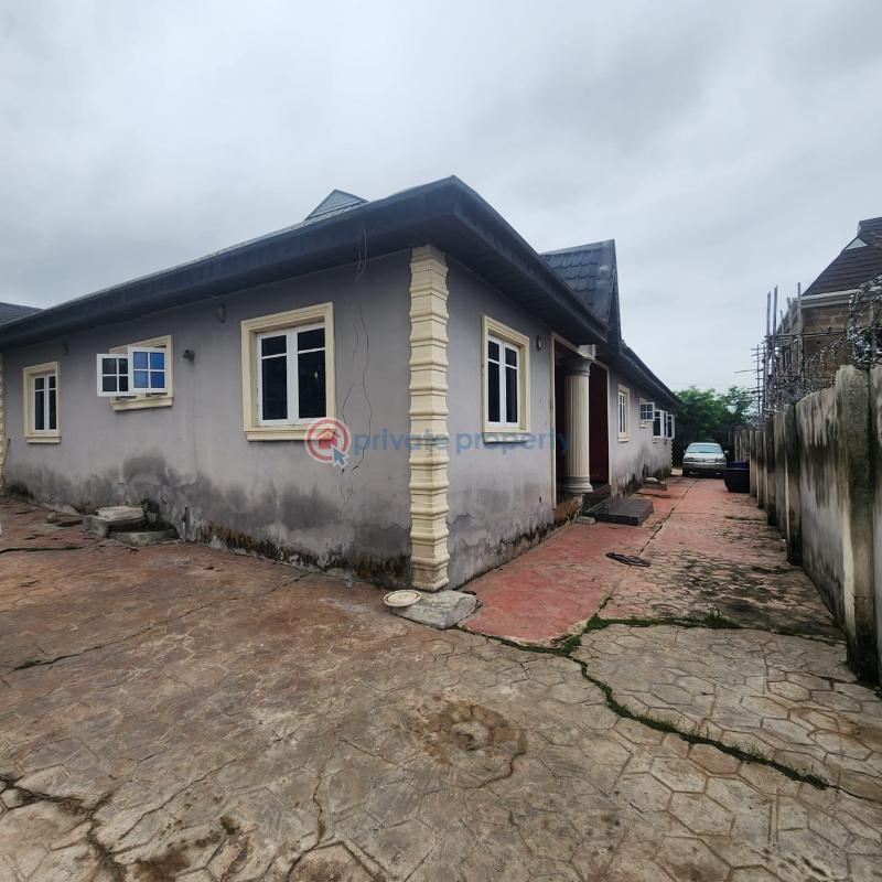 2 bedroom Block Of Flats For Sale Elebu Market Akala Express Way Ibadan Oyo - 8
