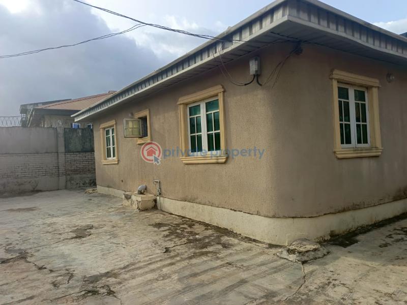 2 bedroom Block Of Flats For Sale Meiran Alimosho Lagos - 0