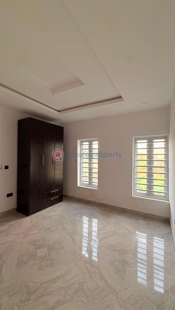 House For Sale Bashorun Housing Estate, Ibadan Ibadan Oyo - 3