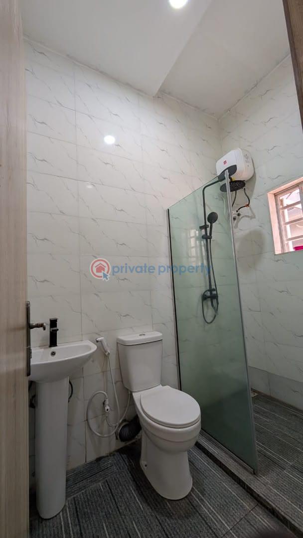 House For Sale Bashorun Housing Estate, Ibadan Ibadan Oyo - 13