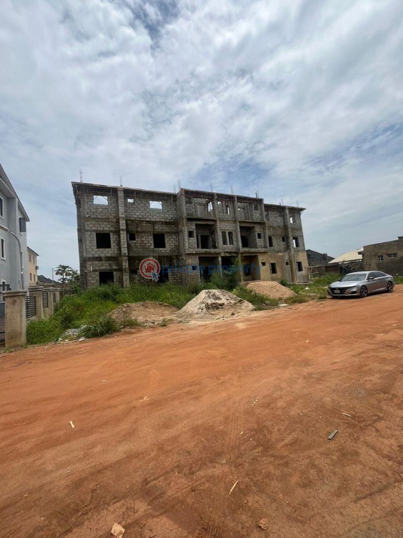 3 bedroom Block Of Flats For Sale Gaduwa Abuja Phase 2  - 8