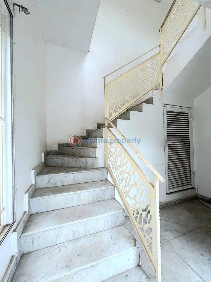2 units of  3-bedroom commercial  flats - 10 3 bedroom Office For Rent Old Ikoyi Lagos - 10