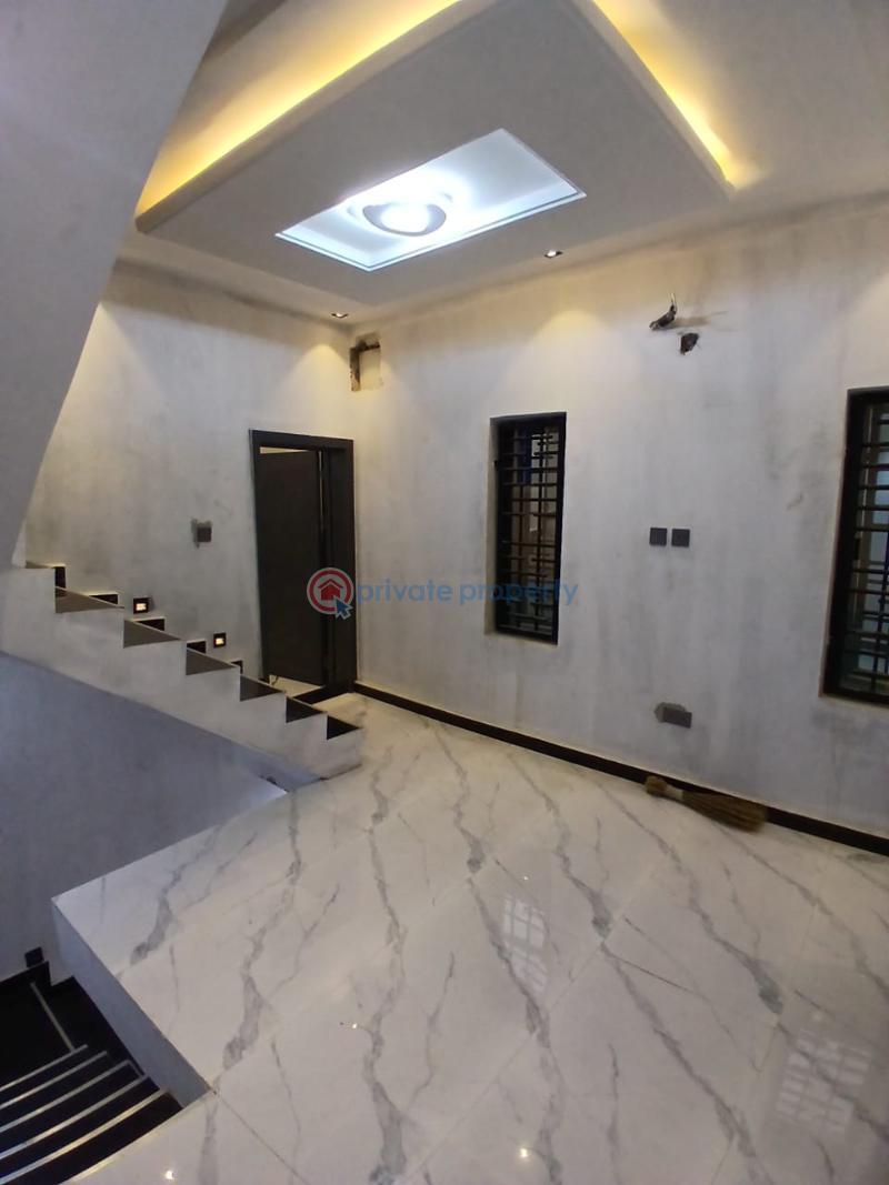 Duplex For Sale Adekunle Smith Off Aladelola Street Shangisha Kosofe/Ikosi Lagos - 7