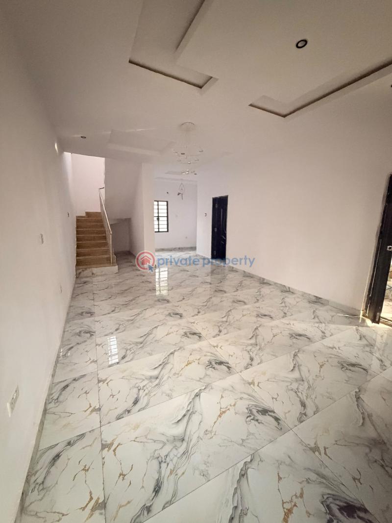 House For Sale Kolapo Ishola Gra, Akobo Ibadan Oyo - 3