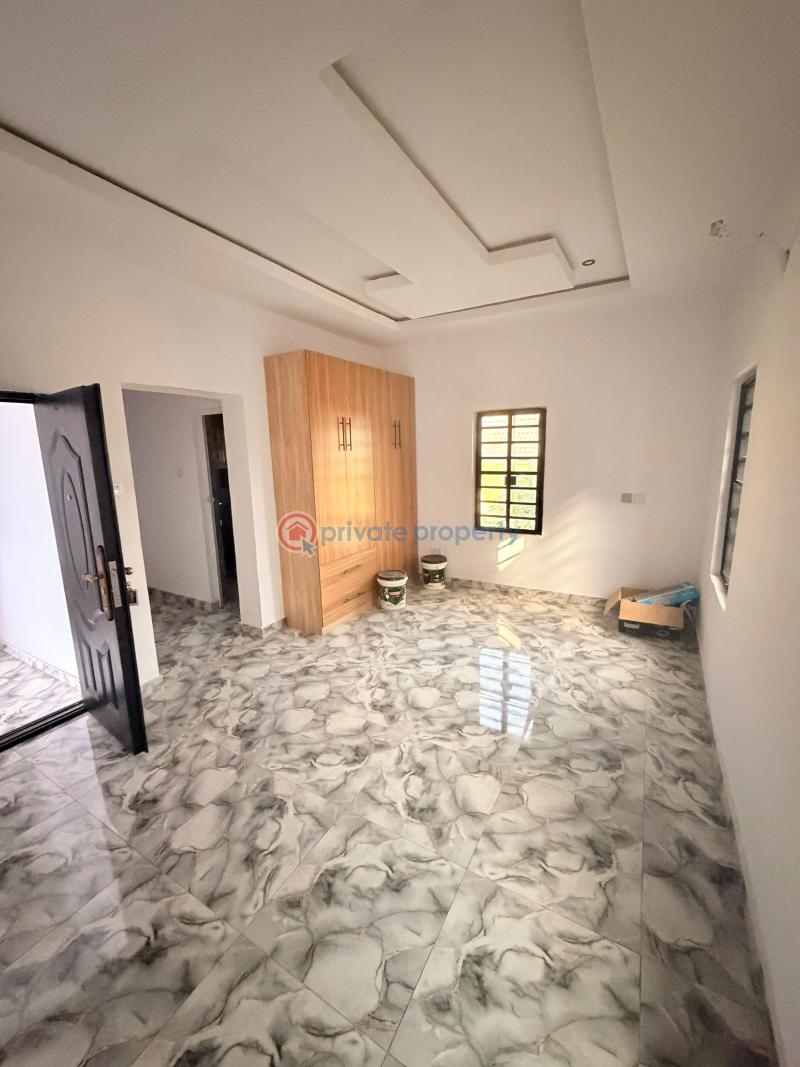 House For Sale Kolapo Ishola Gra, Akobo Ibadan Oyo - 10