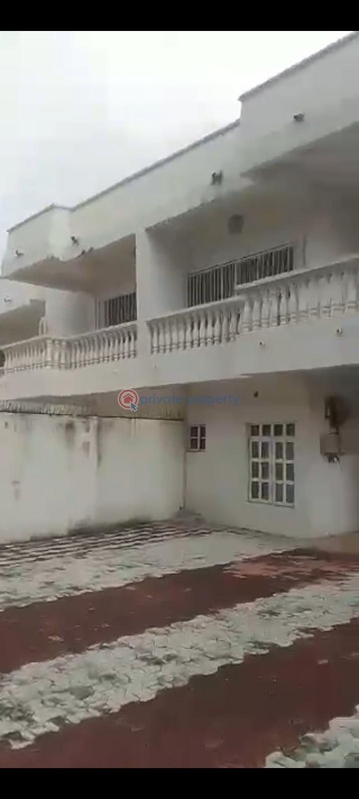 8 bedroom House For Sale Maitama Abuja Phase 1  - 4