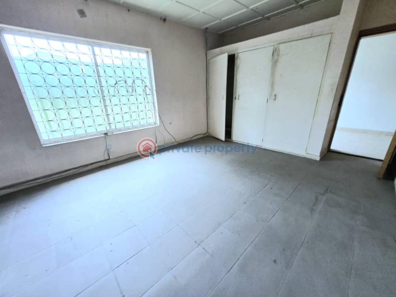 2 units of 4-bedroom  semi-detached house - 11 4 bedroom Office For Rent Victoria Island Lagos - 11