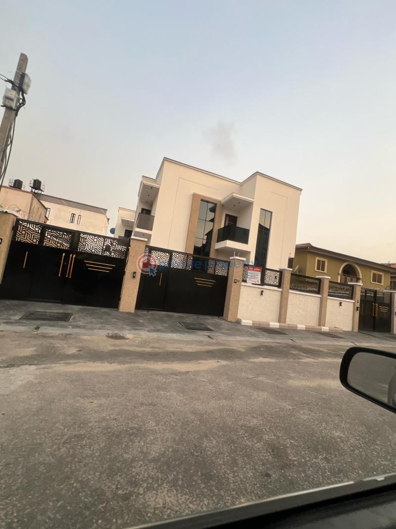 4 bedroom Terrace For Sale Omole Phase 1 Ojodu Lagos - 11