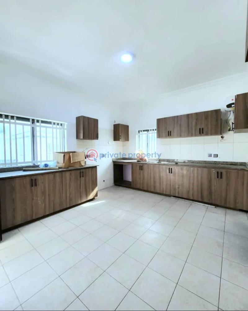 2 units of 4 bedrooms terrace with 2-bedroom bq for lease - 12 4 bedroom Terraced Duplex For Rent Lekki Phase 1 Lagos - 12