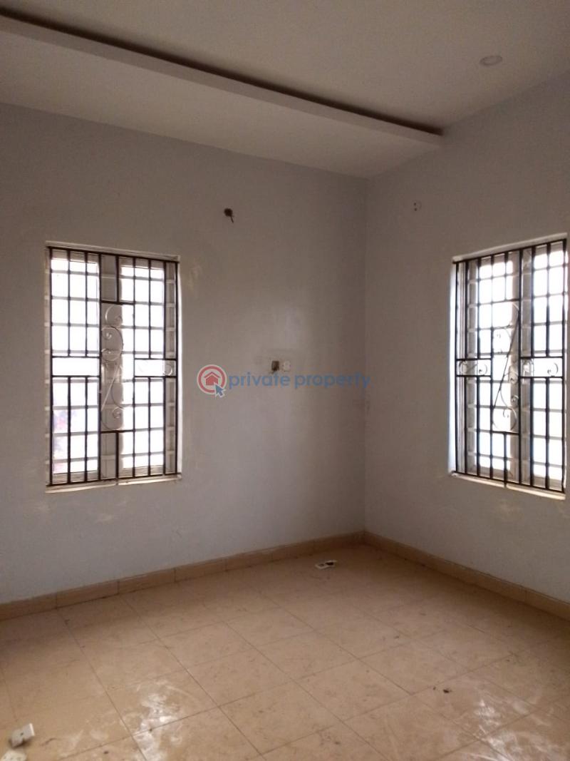 5 bedroom Detached Duplex For Sale Ajila, Elebu Akala Express Ibadan Oyo - 6