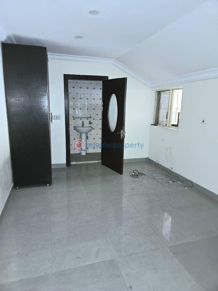 2 units of 5 bedroom semi detached duplex - 4 5 bedroom Semi detached Duplex For Rent Lekki Right Lekki Phase 1 Lagos - 4