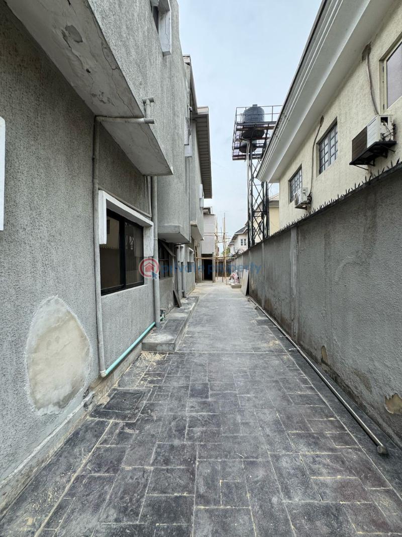 5 bedroom Semi detached Duplex For Rent Lekki Phase 1 Lagos - 2