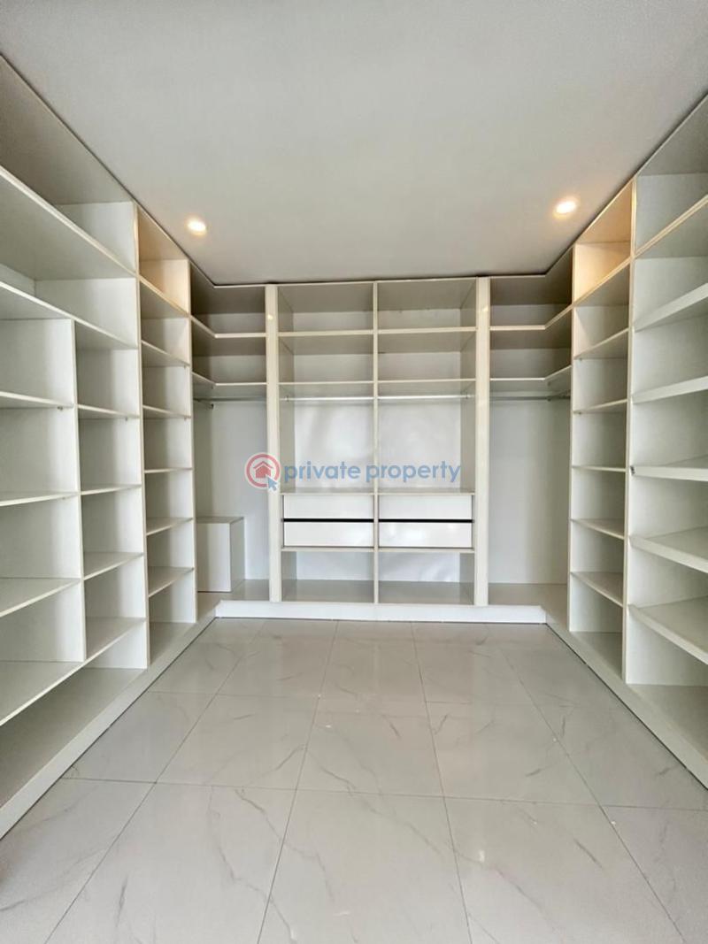 2 units of 5bedroom fully detached duplex with essence and magnificence - 4 5 bedroom Duplex For Sale Lekki Phase 1 Lagos - 4